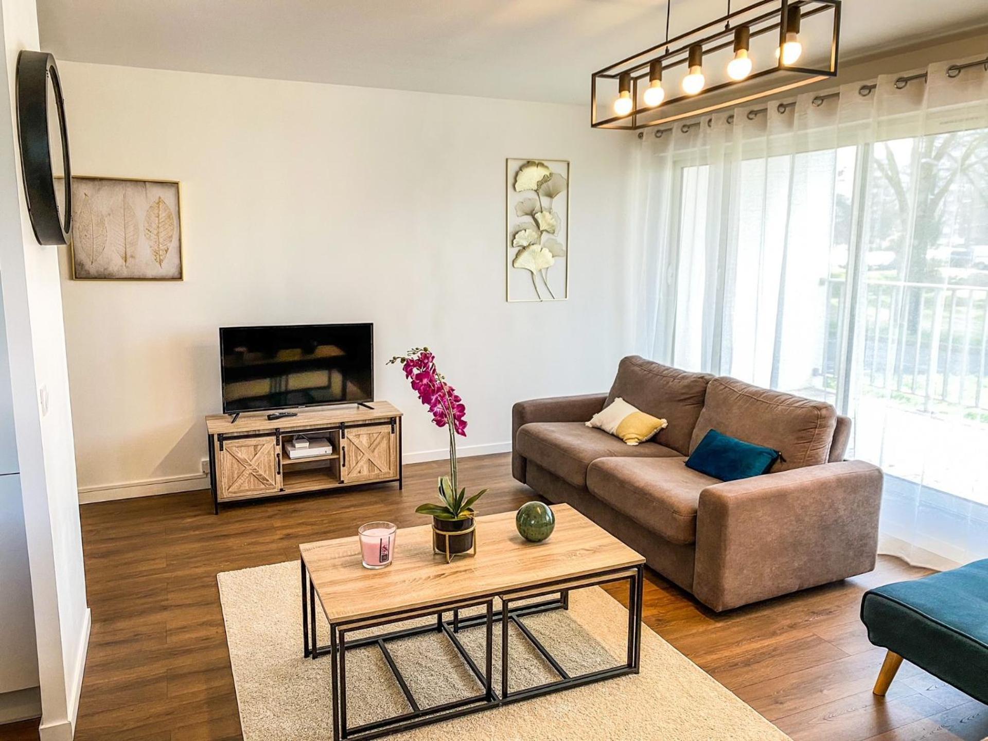 T3 Moderne Avec Balcon Terrasse Et Parking Gratuit Lejlighed Niort Eksteriør billede